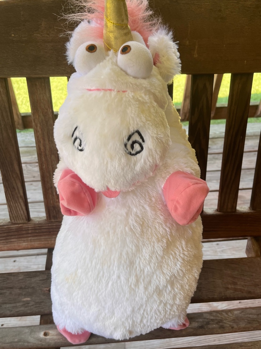Large authentic universal studios dispicable me unicorn plush stuffed animal 20”